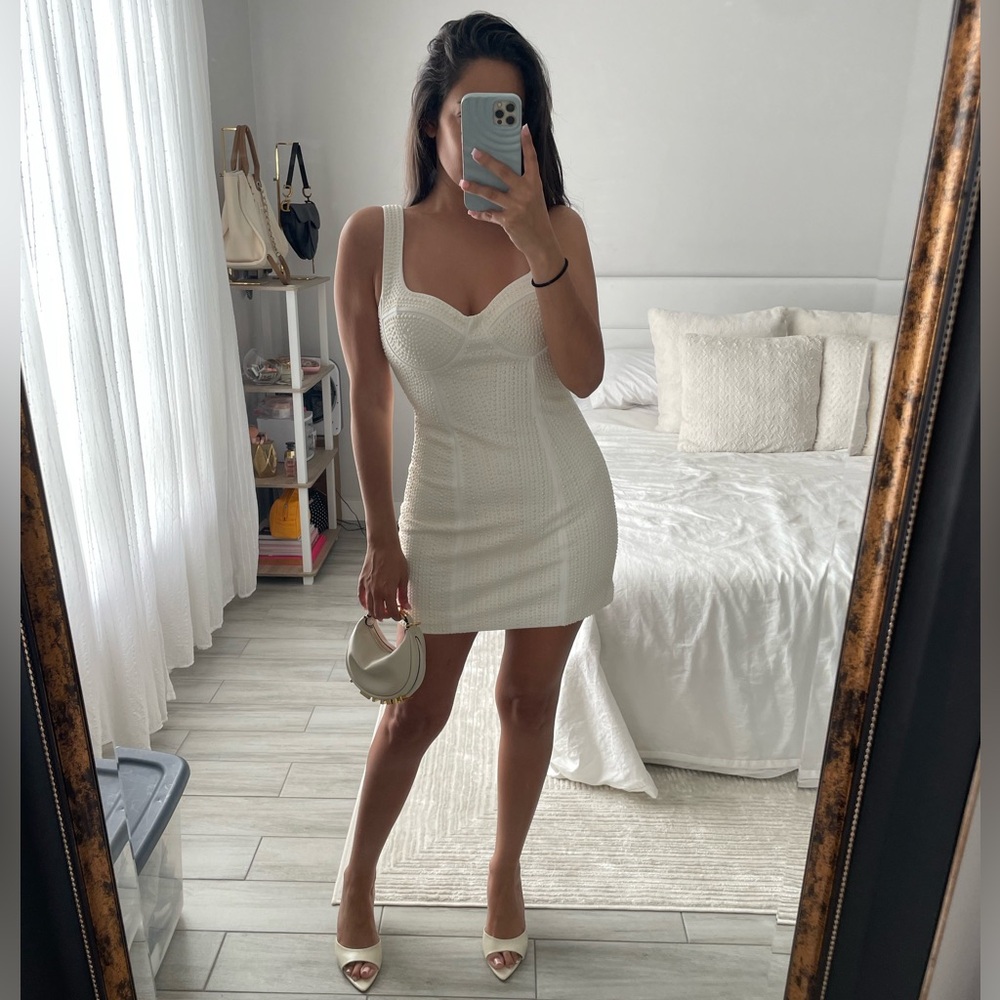 White Mini Bodycon Dress - Classic Sleeveless Fit